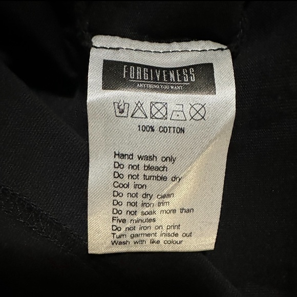 FORGIVENESS STARTS SYMBOLS ORBIT THE NECKLINE IN WHITE COLOR - Picture 4 of 5